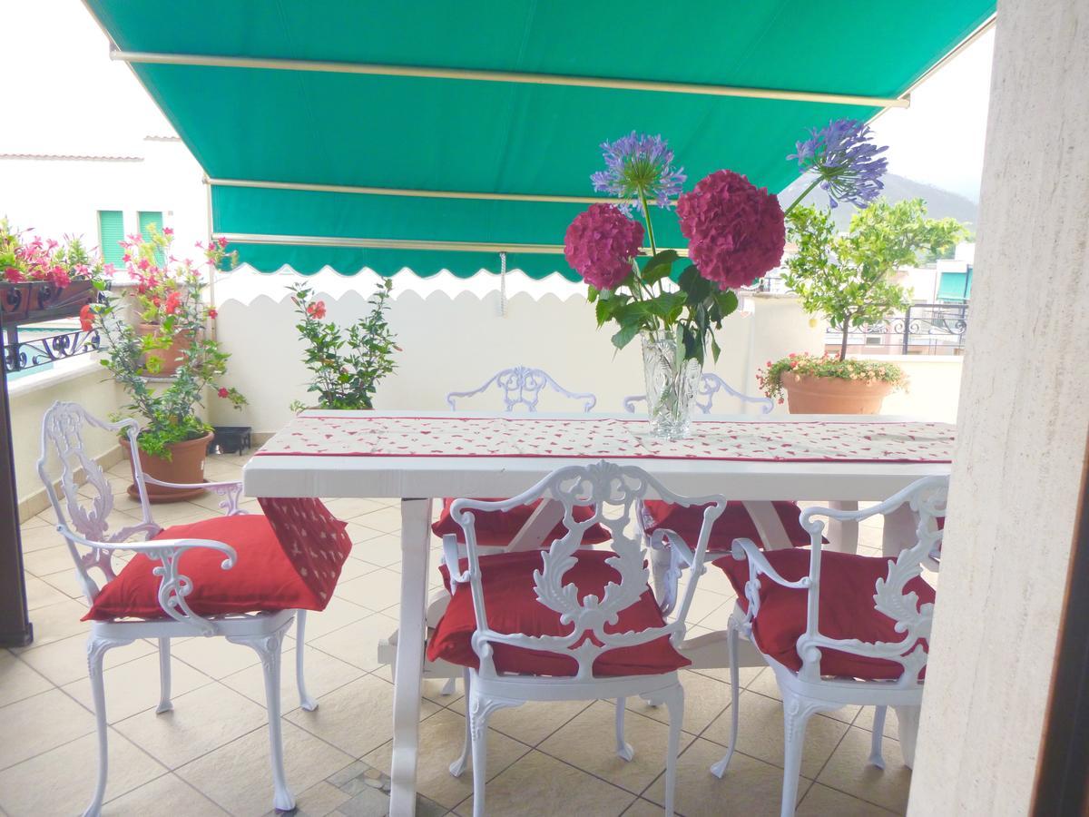 I Love Pietra Ligure Bagian luar foto